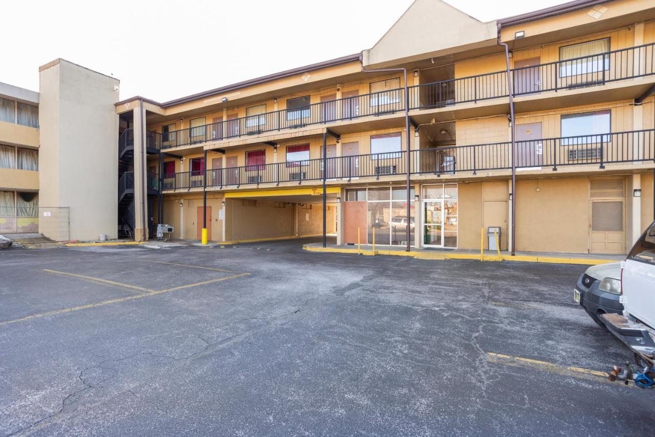 Hotel Baltimore Hwy 40 Exterior foto